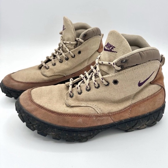 Nike ACG Shoes - VINTAGE Nike ACG  Zion Womens 8.5 Tan Brown Canvas Mid Hiking Boots 950204